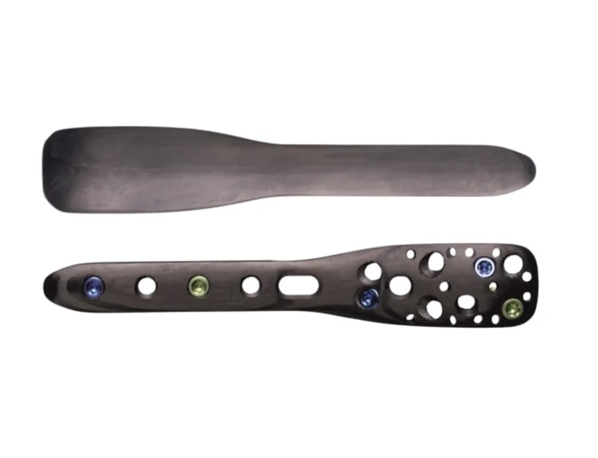 PEEK-LCF